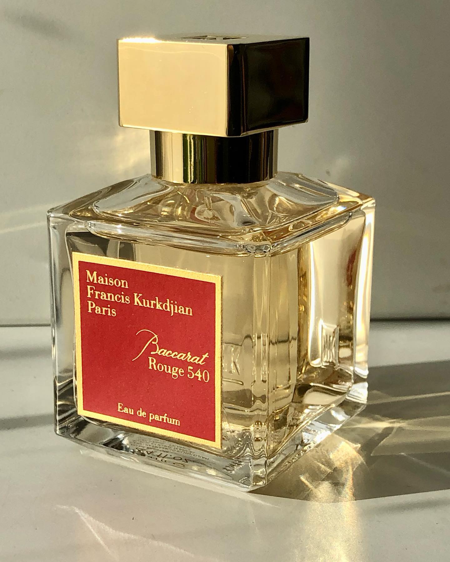 باکارات رژ سفید (طلایی)