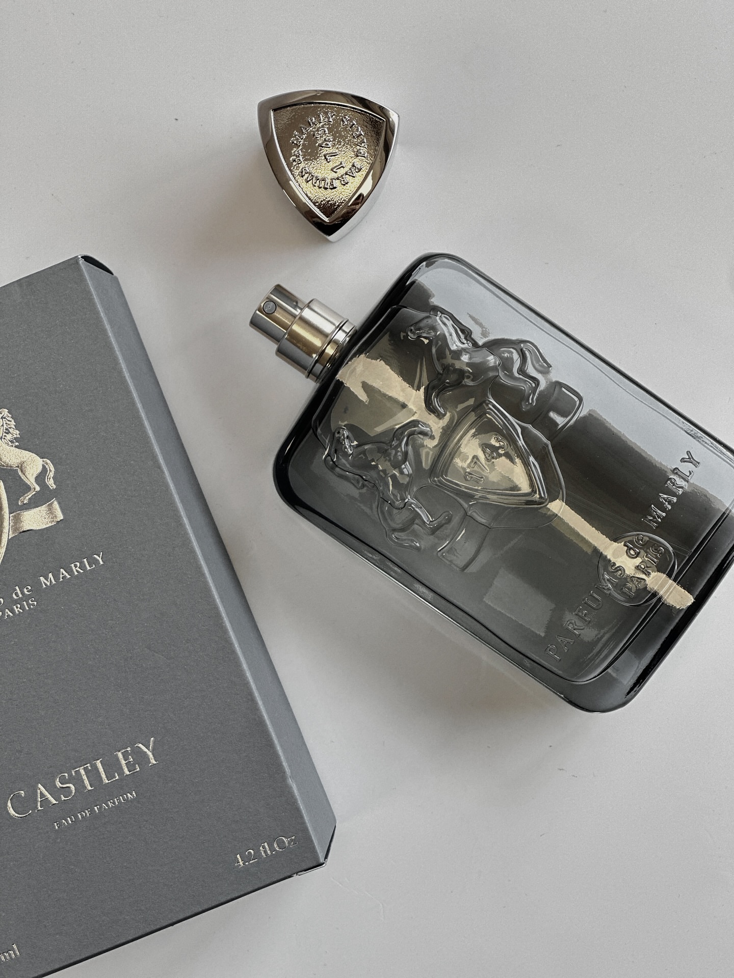 عطر پارفومز د مارلی کستلی | کاستلی
